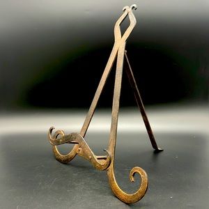 Copper tone metal stand for a book or piano music